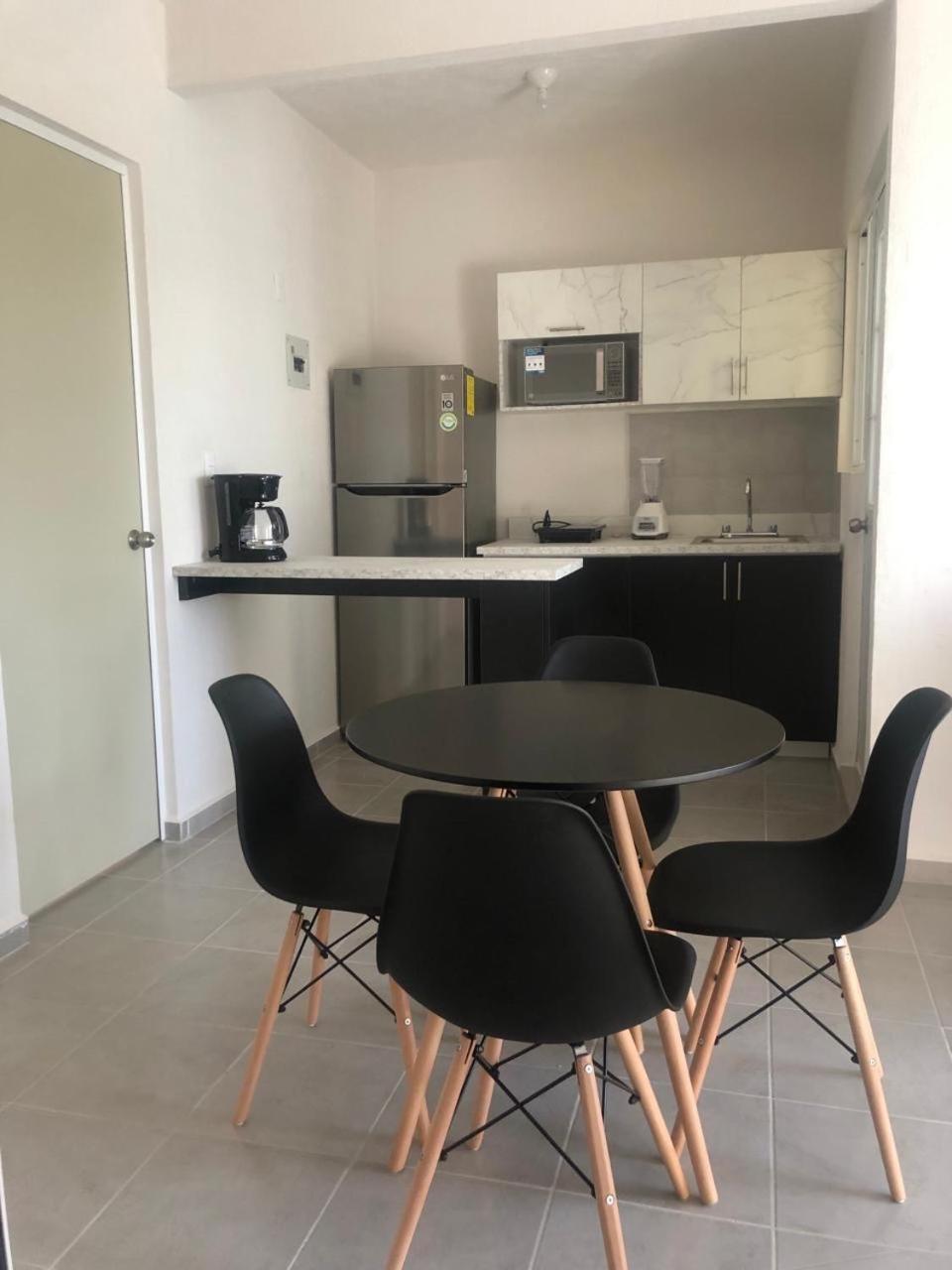 Apartamento Familiar Con Alberca En Playa Del Carmen Exterior photo